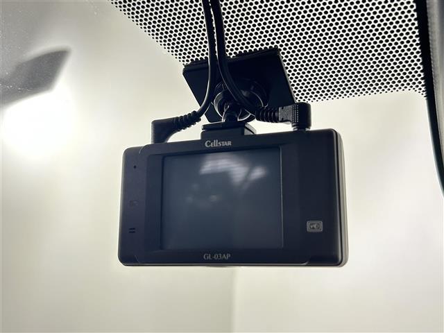 アクア クロスオーバー グラム 純正ナビ バックカメラ 衝突軽減ブレーキ 前後ドライブレコーダー オートライト ハーフレザー調シート スマートキー プッシュスタート 純正フロアマット ドアバイザー ルーフレール 取扱説明書(18枚目)