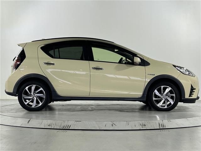 アクア クロスオーバー グラム 純正ナビ バックカメラ 衝突軽減ブレーキ 前後ドライブレコーダー オートライト ハーフレザー調シート スマートキー プッシュスタート 純正フロアマット ドアバイザー ルーフレール 取扱説明書(30枚目)