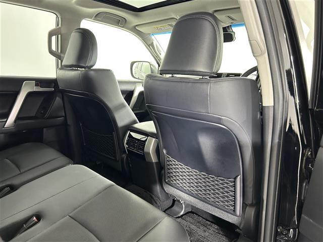 ランドクルーザープラド ＴＸ　Ｌパッケージ　マットブラックエディション　純正ＤＡ　サンルーフ　パノラミックビューモニター　トヨタセーフティセンス　レーダークルコン　プリクラッシュ　セーフティ　レーンキープアシスト　ブラインドスポットモニター　前席シートヒーター　エアシート（26枚目）