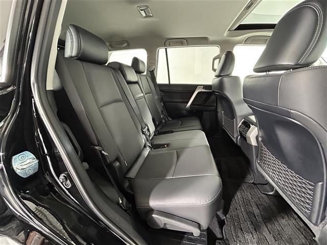 ランドクルーザープラド ＴＸ　Ｌパッケージ　マットブラックエディション　純正ＤＡ　サンルーフ　パノラミックビューモニター　トヨタセーフティセンス　レーダークルコン　プリクラッシュ　セーフティ　レーンキープアシスト　ブラインドスポットモニター　前席シートヒーター　エアシート（27枚目）