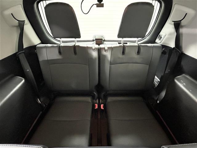 ランドクルーザープラド ＴＸ　Ｌパッケージ　純正７インチナビ　バックカメラ　レーダークルーズコントロール　レーンアシスト　電動格納サードシート　ドライブレコーダー　標識認識機能　先行車発進告知　サンルーフ　パワーシート　シートヒーター　ＥＴＣ（26枚目）