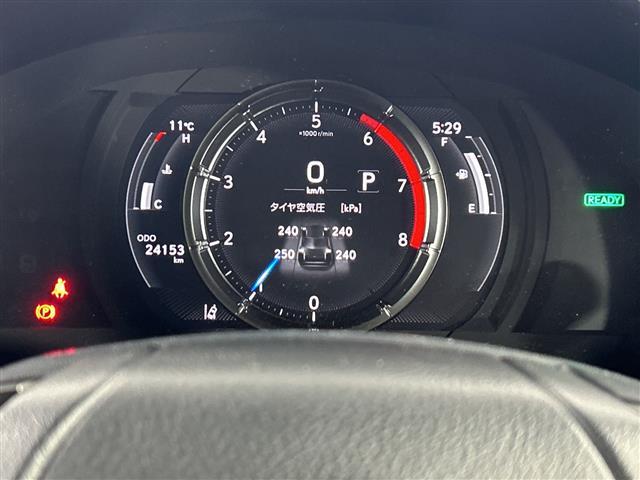 IS IS300h FスポーツモードブラックS 純正10.3インチナビ 全方位カメラ サンルーフ 衝突軽減装置 ブラインドスポットモニター レーダークルーズコントロール レーンアシスト LEDヘッドライト レザーシート ステアリングヒーター ETC(8枚目)