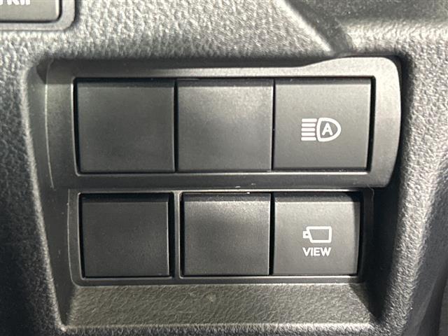 IS IS300h FスポーツモードブラックS 純正10.3インチナビ 全方位カメラ サンルーフ 衝突軽減装置 ブラインドスポットモニター レーダークルーズコントロール レーンアシスト LEDヘッドライト レザーシート ステアリングヒーター ETC(10枚目)