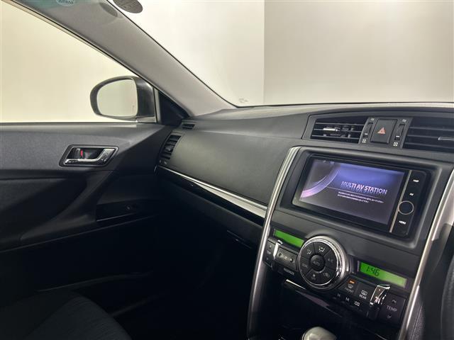 ���ŐV�i�r�i�t���Z�O�E�����Z�O�E�c�u�c�Đ��j�����ē��B�J���b�c�F���A�E�A���p�C���E�C�N���v�X�̃i�r���戵���Ă���o�b�N�J�����i�o�b�N���j�^�[�j��ȃ��j�^�[�i�t���b�v�_�E�����j�^�[�j�̎�t���\�ł��B