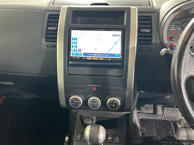 エクストレイル ２０Ｘ　純正７インチナビ　バックカメラ　ダウンヒルアシストコントロール　４ＷＤ　フルセグＴＶ　オートライト　ＨＩＤヘッドライト　ハーフレザーシート　シートヒーター　ＩＳＯＦＩＸ対応シート　社外１７インチアルミ（15枚目）