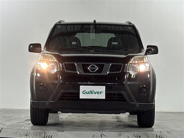 エクストレイル ２０Ｘ　純正７インチナビ　バックカメラ　ダウンヒルアシストコントロール　４ＷＤ　フルセグＴＶ　オートライト　ＨＩＤヘッドライト　ハーフレザーシート　シートヒーター　ＩＳＯＦＩＸ対応シート　社外１７インチアルミ（31枚目）