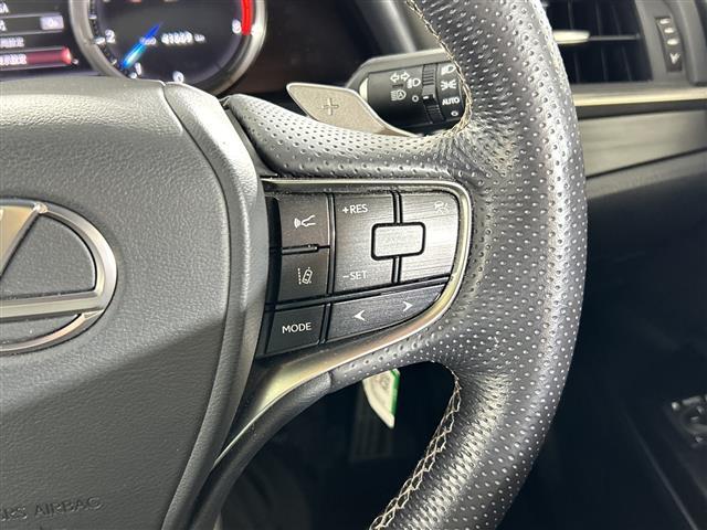 ＥＳ ＥＳ３００ｈ　Ｆスポーツ　純正１２．３型ナビ　サンルーフ　衝突軽減システム　バックカメラ　コーナーセンサー　レーンキープアシスト　レーダークルーズ　レザーシート　純正アルミホイール　ＬＥＤヘッドライト　ビルトインＥＴＣ２．０（9枚目）