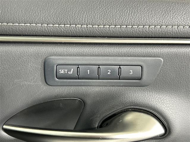 ＥＳ ＥＳ３００ｈ　Ｆスポーツ　純正１２．３型ナビ　サンルーフ　衝突軽減システム　バックカメラ　コーナーセンサー　レーンキープアシスト　レーダークルーズ　レザーシート　純正アルミホイール　ＬＥＤヘッドライト　ビルトインＥＴＣ２．０（17枚目）