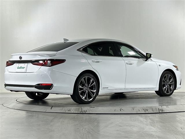 ＥＳ ＥＳ３００ｈ　Ｆスポーツ　純正１２．３型ナビ　サンルーフ　衝突軽減システム　バックカメラ　コーナーセンサー　レーンキープアシスト　レーダークルーズ　レザーシート　純正アルミホイール　ＬＥＤヘッドライト　ビルトインＥＴＣ２．０（32枚目）