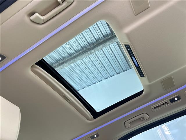 アルファード ２．５Ｇ　純正１０型ナビ　ツインルーフ　デジタルインナーミラー　レーダークルコン　ＪＢＬプレミアムサウンド　モデリスタエアロ　ステアリングリモコン　トヨタセーフティセンス　レーンキープアシスト　ＢＳＭ　ＰＫＳＢ（3枚目）