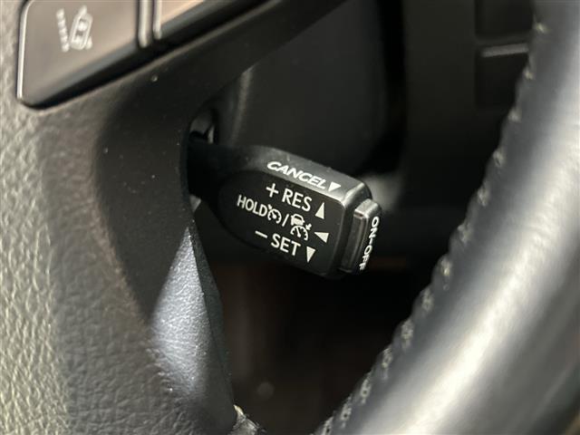 アルファード ２．５Ｇ　純正１０型ナビ　ツインルーフ　デジタルインナーミラー　レーダークルコン　ＪＢＬプレミアムサウンド　モデリスタエアロ　ステアリングリモコン　トヨタセーフティセンス　レーンキープアシスト　ＢＳＭ　ＰＫＳＢ（12枚目）