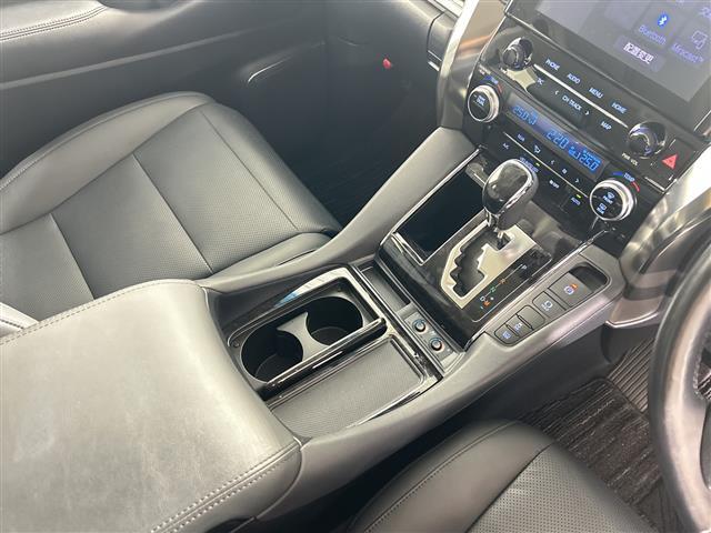 アルファード ２．５Ｓ　Ｃパッケージ　モデリスタエアロ　純正ＤＡ　バックカメラ　レーダークルーズ　両側パワスラ　電動リアゲート　シートベンチレーション　前後ドラレコ　クリアランスソナー　合皮シート　パワーシート　ＥＴＣ　衝突被害軽減装置（16枚目）