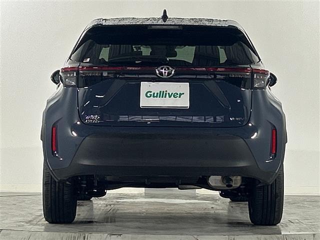 ヤリスクロス ハイブリッドＺ　純正８インチディスプレイオーディオ　全方位カメラ　衝突被害軽減システム　レーダークルーズコントロール　レーンアシスト　ブラインドスポットモニター　パーキングサポートブレーキ　クリアランスソナー　ＥＴＣ（33枚目）