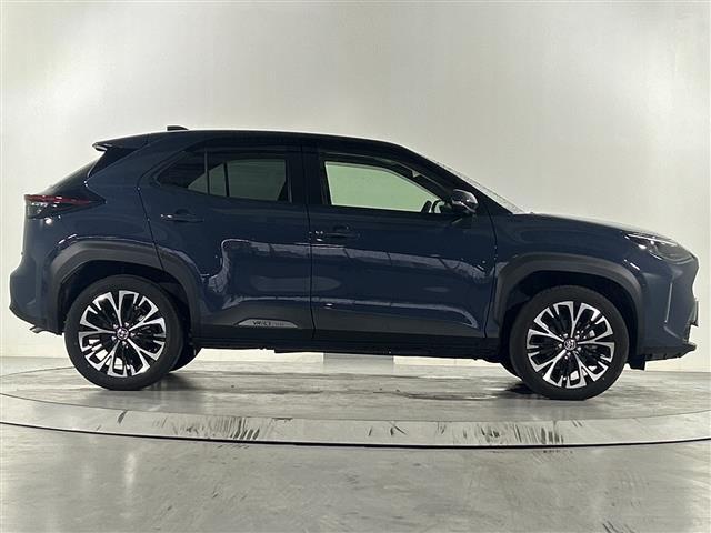 ヤリスクロス ハイブリッドＺ　純正８インチディスプレイオーディオ　全方位カメラ　衝突被害軽減システム　レーダークルーズコントロール　レーンアシスト　ブラインドスポットモニター　パーキングサポートブレーキ　クリアランスソナー　ＥＴＣ（37枚目）