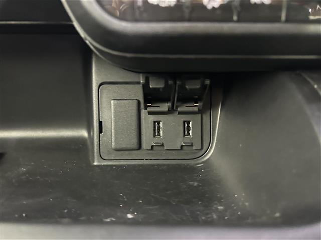 Ｎ－ＢＯＸカスタム Ｇ・Ｌターボホンダセンシング　社外７インチディスプレイオーディオ　バックカメラ　衝突被害軽減システム　レーダークルーズコントロール　レーンアシスト　横滑り防止装置　先行車発進告知機能　ロードサインアシスト　両側パワースライドドア（23枚目）