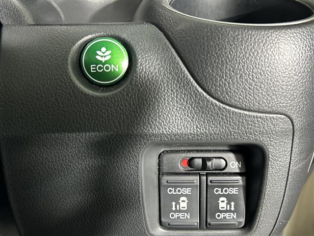 �C�ɂȂ�Ԃ͂����ɂ��₢���킹���������I��ʉE���̂O�O�U�U����n�܂閳���_�C�������炨�₢���킹�������I���X�^�b�t�����Ԃ̂�����ɂ������������܂��I