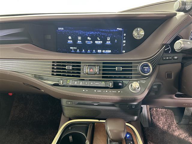 ＬＳ ＬＳ５００ｈ　Ｉパッケージ　純正１２．１インチナビ　サンルーフ　全方位カメラ　衝突被害軽減システム　エアサス　レーダークルーズコントロール　レーンアシスト　ブラインドスポットモニター　３眼ＬＥＤヘッドライト　ビルトインＥＴＣ２０（21枚目）