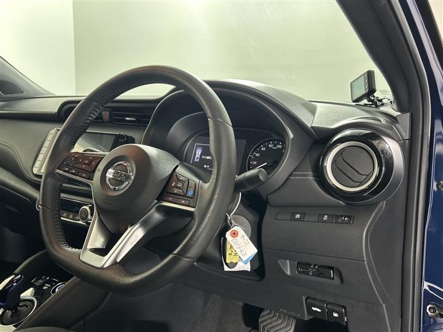 キックス Ｘ　純正９インチナビ　全方位カメラ　衝突被害軽減システム　プロパイロット　レーダークルーズコントロール　レーンアシスト　コーナーセンサー　ふらつき警報　オートライト　オートハイビーム　ＬＥＤヘッドライト（11枚目）