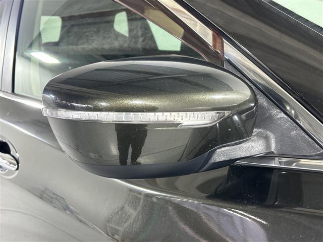 エクストレイル ２０Ｘ　エマージェンシーブレーキパッケージ　純正７インチナビ　バックカメラ　衝突被害軽減システム　車線逸脱警報　コーナーセンサー　横滑り防止装置　４ＷＤ　ダウンヒルアシストコントロール　オートライト　ＬＥＤヘッドライト　シートヒーター　ＥＴＣ（40枚目）