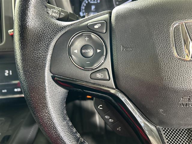ヴェゼル Ｘ・ホンダセンシング　純正８インチナビ　バックカメラ　衝突被害軽減装置　レーダークルーズコントロール　レーンアシスト　標識認識機能　先行車発進告知機能　横滑り防止装置　オートライト　電子パーキング　ブレーキホールド　ＥＴＣ（16枚目）