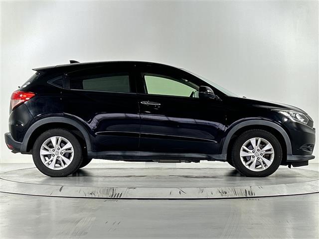 ヴェゼル Ｘ・ホンダセンシング　純正８インチナビ　バックカメラ　衝突被害軽減装置　レーダークルーズコントロール　レーンアシスト　標識認識機能　先行車発進告知機能　横滑り防止装置　オートライト　電子パーキング　ブレーキホールド　ＥＴＣ（38枚目）