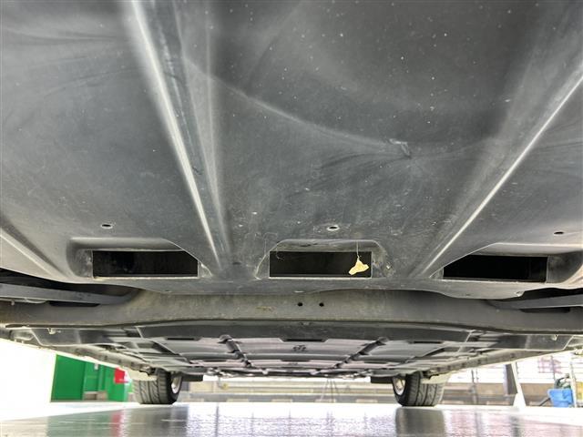 リーフ X 純正7インチナビ バックカメラ 衝突軽減装置 クルーズコントロール 車線逸脱警報 標識検知 オートライト オートハイビーム LEDヘッドライト LEDフォグライト ビルトインETC ステアリングヒータ(43枚目)