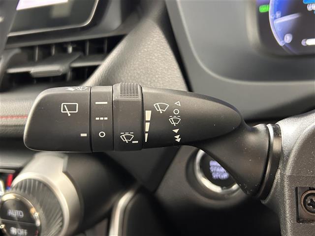 ＲＡＶ４ アドベンチャー　オフロードパッケージＩＩ　４ＷＤ　純正１０．５型ディスプレイオーディオ　全方位モニター　衝突軽減システム　コーナーセンサー　レーンアシスト　追従型クルーズコントロール　パワーシート　　オートマチックハイビーム　ビルトインＥＴＣ（9枚目）