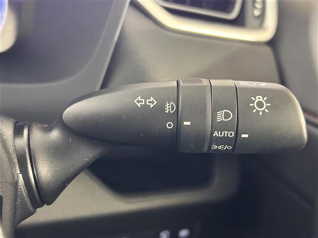 ＲＡＶ４ アドベンチャー　オフロードパッケージＩＩ　４ＷＤ　純正１０．５型ディスプレイオーディオ　全方位モニター　衝突軽減システム　コーナーセンサー　レーンアシスト　追従型クルーズコントロール　パワーシート　　オートマチックハイビーム　ビルトインＥＴＣ（10枚目）