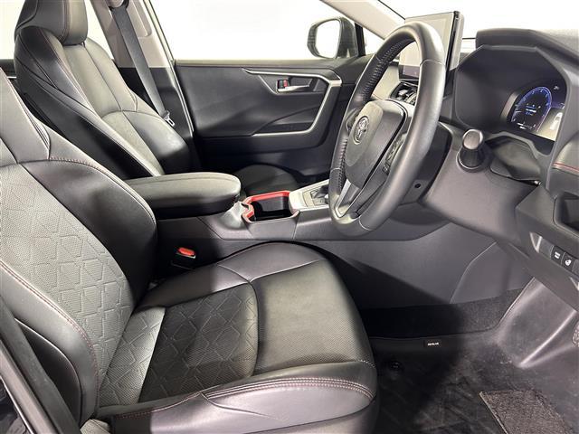 ＲＡＶ４ アドベンチャー　オフロードパッケージＩＩ　４ＷＤ　純正１０．５型ディスプレイオーディオ　全方位モニター　衝突軽減システム　コーナーセンサー　レーンアシスト　追従型クルーズコントロール　パワーシート　　オートマチックハイビーム　ビルトインＥＴＣ（18枚目）