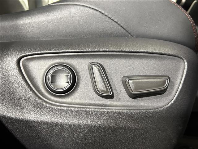 ＲＡＶ４ アドベンチャー　オフロードパッケージＩＩ　４ＷＤ　純正１０．５型ディスプレイオーディオ　全方位モニター　衝突軽減システム　コーナーセンサー　レーンアシスト　追従型クルーズコントロール　パワーシート　　オートマチックハイビーム　ビルトインＥＴＣ（20枚目）