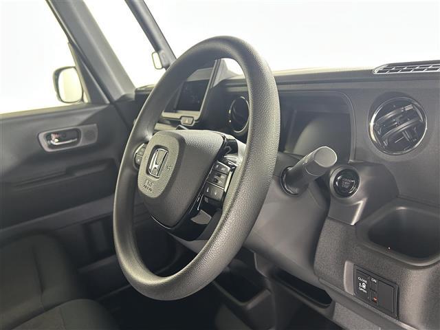 N-BOXカスタム ベースグレード 登録済み未使用車 衝突被害軽減装置 禁煙車 車線逸脱防止 パーキングソナー 片側パワースライドドア LEDヘッドライト 純正14インチアルミホイール シートヒーター チップアップシート スマートキー(8枚目)