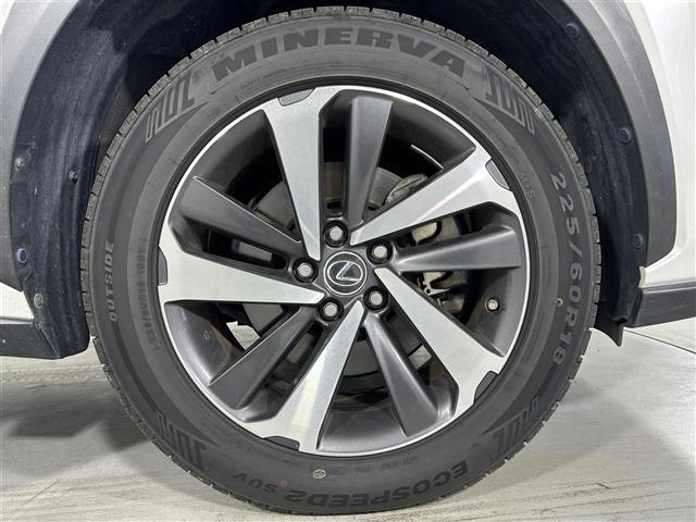 ＮＸ ＮＸ３００ｈ　Ｉパッケージ　純正１０．３インチナビ　衝突被害軽減装置　バックカメラ　ブラインドスポットモニター　レーダークルーズコントロール　レーンアシスト　ステアリングヒーター　サンルーフ　シートヒーター　パワーシート　ＥＴＣ（41枚目）