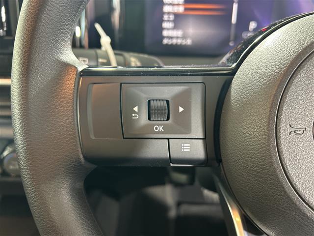 ノート Ｓ　社外７インチナビ　バックカメラ　衝突被害軽減装置　車線逸脱警報　ロードサインアシスト　コーナーセンサー　パーキングソナー　ふらつき警報　オートライト　オートハイビーム　電子パーキング　ビルトインＥＴＣ（14枚目）