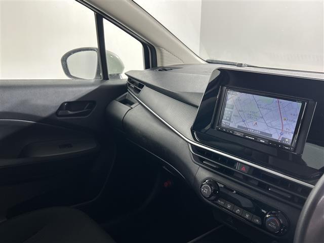 ノート Ｓ　社外７インチナビ　バックカメラ　衝突被害軽減システム　車線逸脱警報　ロードサインアシスト　コーナーセンサー　パーキングソナー　ふらつき警報　オートライト　オートハイビーム　ビルトインＥＴＣ　ドラレコ（24枚目）