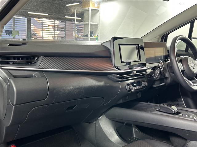 ノート Ｓ　社外７インチナビ　バックカメラ　衝突被害軽減システム　車線逸脱警報　ロードサインアシスト　コーナーセンサー　パーキングソナー　ふらつき警報　オートライト　オートハイビーム　ビルトインＥＴＣ　ドラレコ（27枚目）