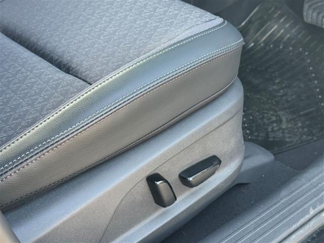 �X���̔������Ă���܂��̂ŁA��ɍ݌ɂ������Ȃ��Ă��܂����Ƃ��������܂��B�C�ɂȂ�Ԃ͂܂��͂��₢���킹���������I