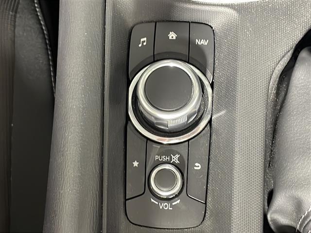 ロードスター Ｓスペシャルパッケージ　禁煙車　ワンオーナー　純正ナビ　フルセグ　Ｂｌｕｅｔｏｏｔｈ接続　ＣＤ　ＤＶＤ再生　バックカメラ　クルーズコントロールＥＴＣ　ドライブレコーダー　前後コーナーセンサー　パドルシフト　シートヒーター（20枚目）