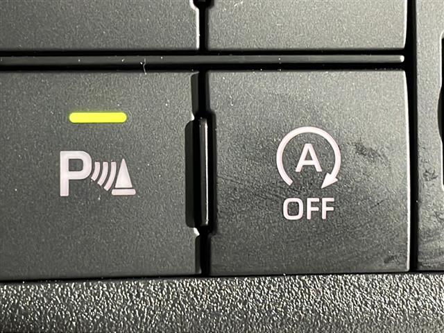ハイゼットカーゴ クルーズ　禁煙車　社外ナビ（ＢＴ，フルセグ，ＣＤ／ＤＶＤ，ラジオ）　バックカメラ　マルチレール　オーバーヘッドネット　オーバーヘッドシェルフ　間仕切カーテン　荷室マット　クリアランスソナー　スマートアシスト（12枚目）