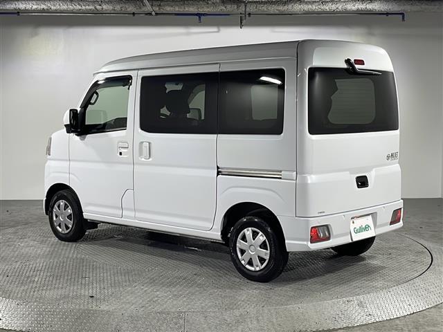 ハイゼットカーゴ クルーズ　禁煙車　社外ナビ（ＢＴ，フルセグ，ＣＤ／ＤＶＤ，ラジオ）　バックカメラ　マルチレール　オーバーヘッドネット　オーバーヘッドシェルフ　間仕切カーテン　荷室マット　クリアランスソナー　スマートアシスト（33枚目）