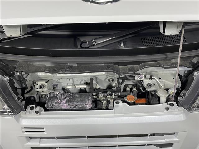ハイゼットカーゴ クルーズ　禁煙車　社外ナビ（ＢＴ，フルセグ，ＣＤ／ＤＶＤ，ラジオ）　バックカメラ　マルチレール　オーバーヘッドネット　オーバーヘッドシェルフ　間仕切カーテン　荷室マット　クリアランスソナー　スマートアシスト（42枚目）