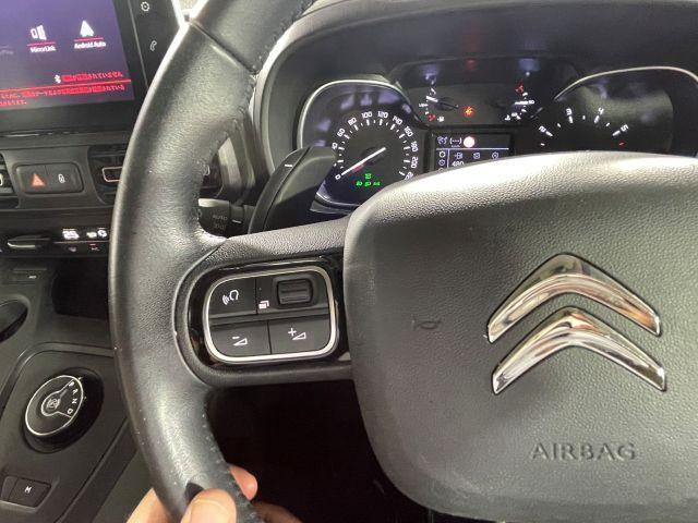 ベルランゴ シャイン　ＸＴＲ　パック　禁煙車　純正オーディオ　Ａｐｐｌｅｃａｒｐｌａｙ　ＡｎｄｒｏｉｄＡｕｔｏ　ｍｉｒａｒｉｎｎｋｕ　全方位カメラ　バックカメラ　純正１７インチアルミ　ドライブレコーダー前後　ガラスルーフ　両側スライドドア（10枚目）