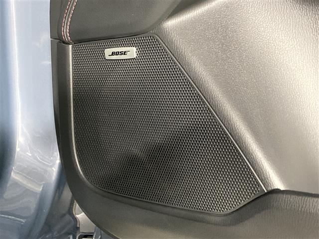 ＣＸ－８ ＸＤ　ブラックトーンエディション　県外仕入　禁煙車　純正１０インチナビ（ＢＴ，フルセグ，ラジオ，ＵＳＢ）　３６０°ビューモニター　ＢＯＳＥサウンド　フリップダウンモニター　ワイヤレス充電　パワーシート　電動リアゲート　レーダークルコン（18枚目）