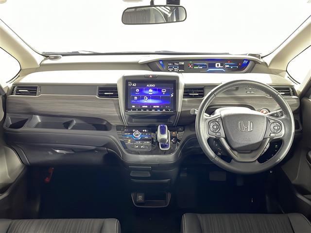 【純正ナビ】専用設計で車内の雰囲気にマッチ！ナビ利用時のマップ表示は見やすく、いつものドライブがグッと楽しくなります！