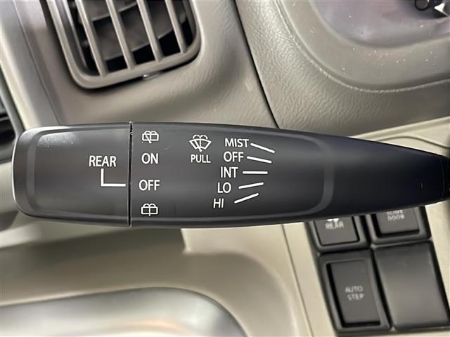 店舗にて現車の確認もいただけますので、お電話で在庫のご確認の上是非ご来店くださいませ!!!