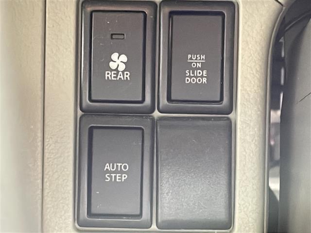 店舗にて現車の確認もいただけますので、お電話で在庫のご確認の上是非ご来店くださいませ!!!