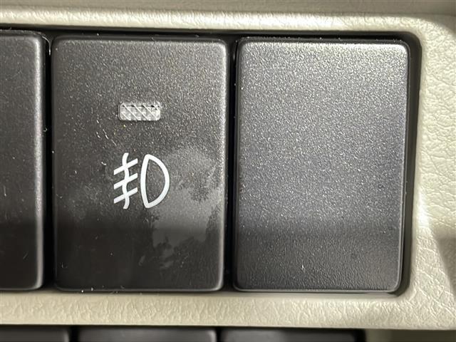 店舗にて現車の確認もいただけますので、お電話で在庫のご確認の上是非ご来店くださいませ!!!