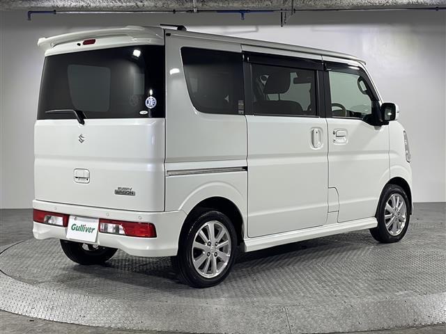 店舗にて現車の確認もいただけますので、お電話で在庫のご確認の上是非ご来店くださいませ!!!