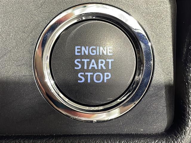 【オートライト(AUTO)】外の明るさをシステムが感知して、自動でヘッドライトが点灯します!ヘッドライトをつけ忘れを防ぐ便利機能です。