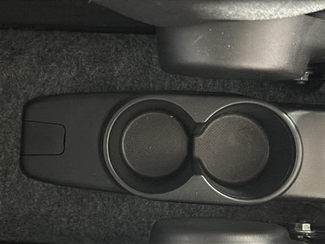 店舗にて現車の確認もできますので、お電話で在庫のご確認の上是非ご来店くださいませ!!!//