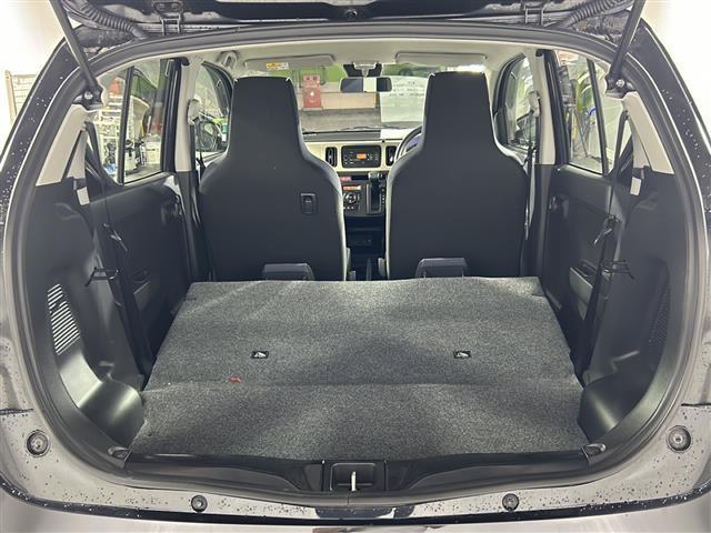 【トランクルーム】トランクルームにもしっかり荷物も積み込めます!!